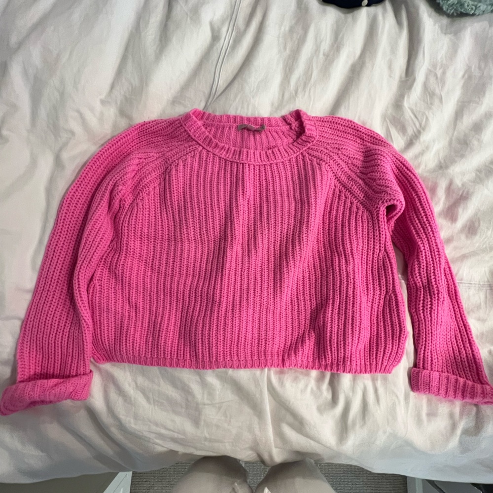 Cropped calypso sweater.